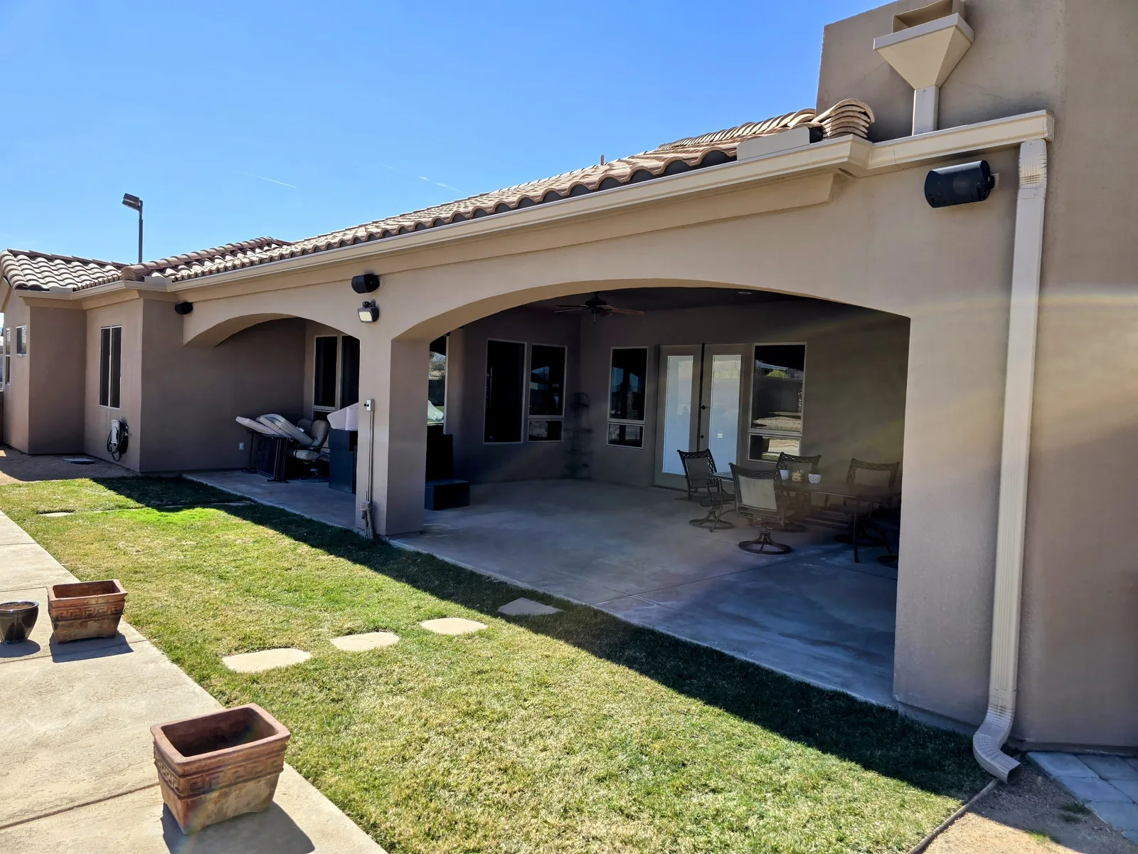 How Downspouts Affect Your Entire Drainage System?