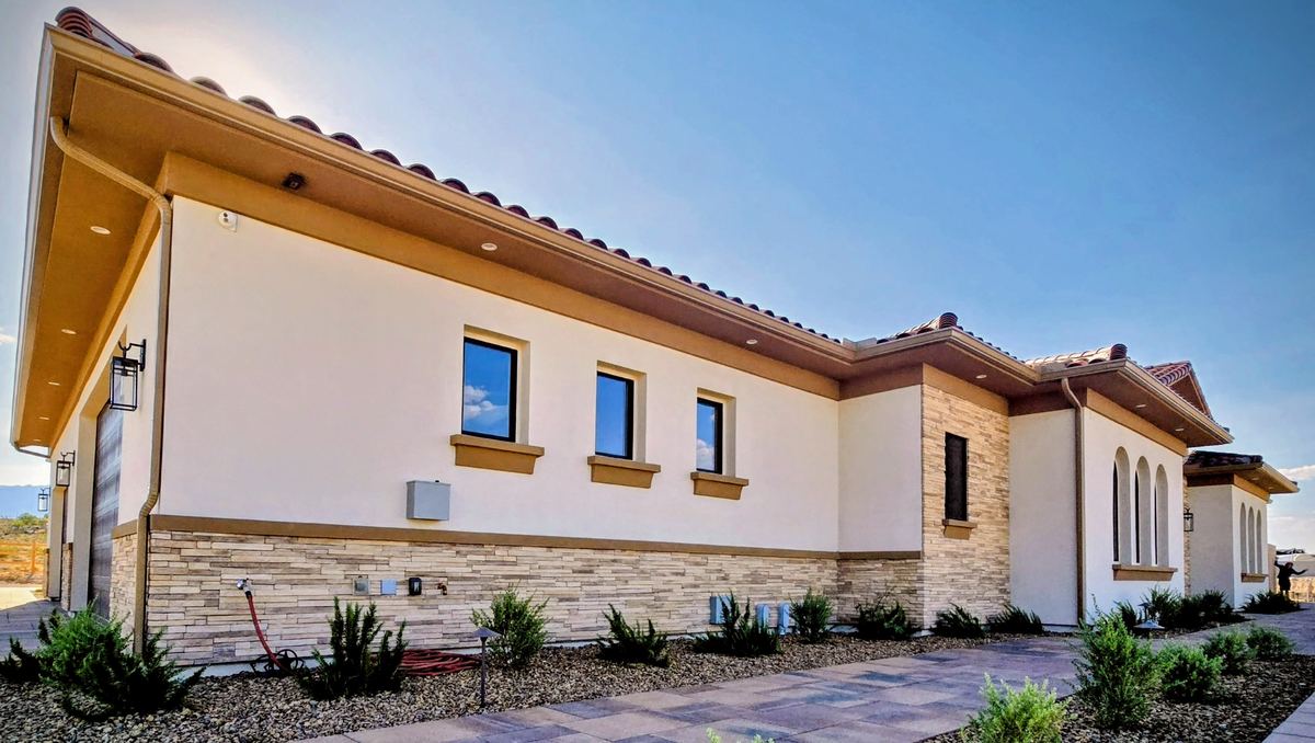 Residential Gutter Installation in Henderson, NV: Why Homeowners Shouldn't Delay